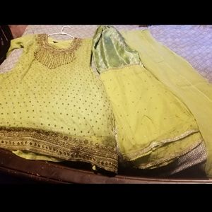 Shalwar kameez/gharara dress